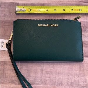 Michael Kora Wristlet Wallet. New With Tags
